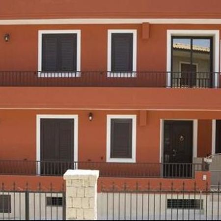 B&B Alloggi Buonasera Pozzallo Szoba fotó